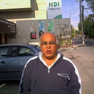 Meet your Posher, Tomas